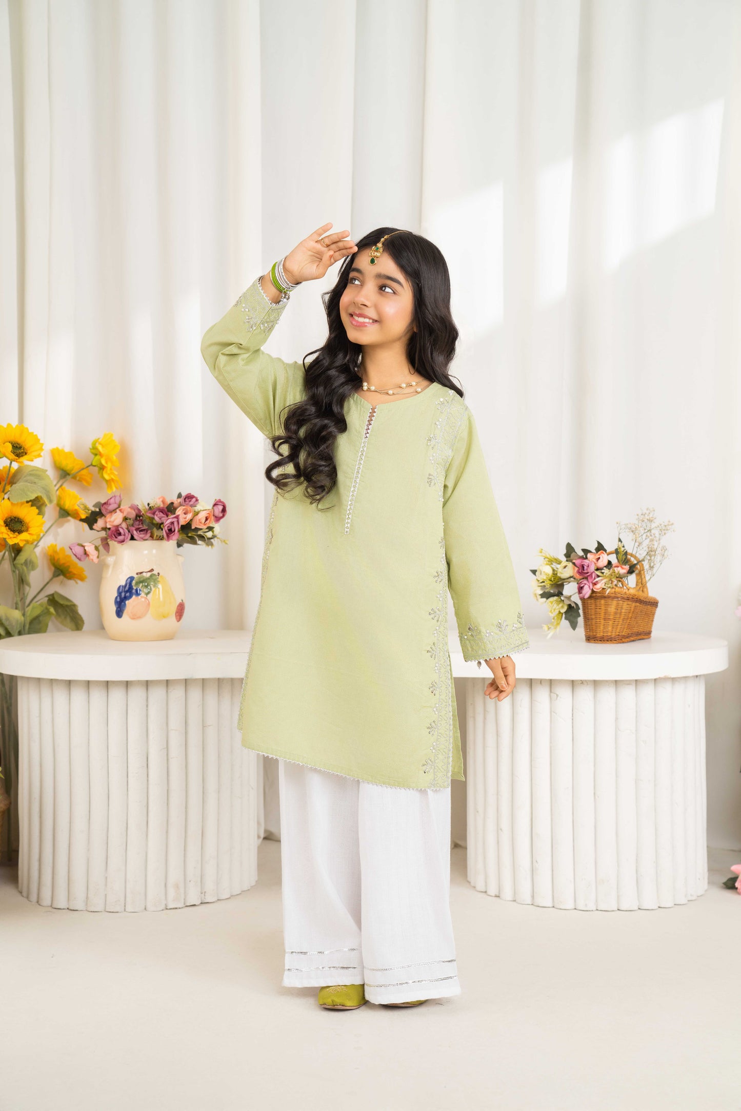 Pista - 2 piece - Embroidered Suit