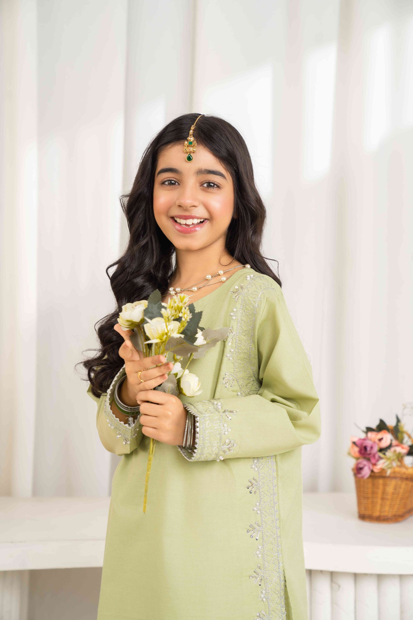 Pista - 2 piece - Embroidered Suit