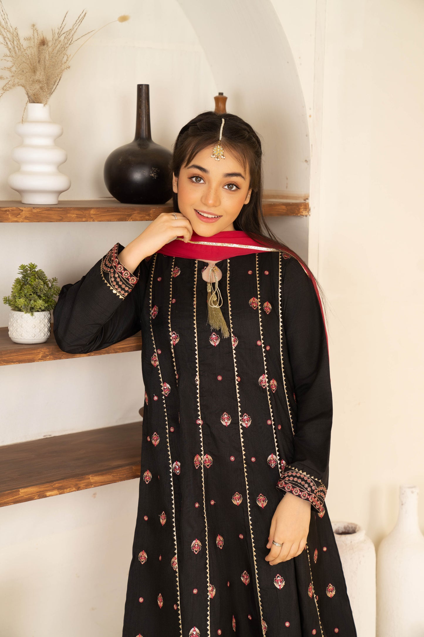 Tara - 3 piece - Embroidered Suit