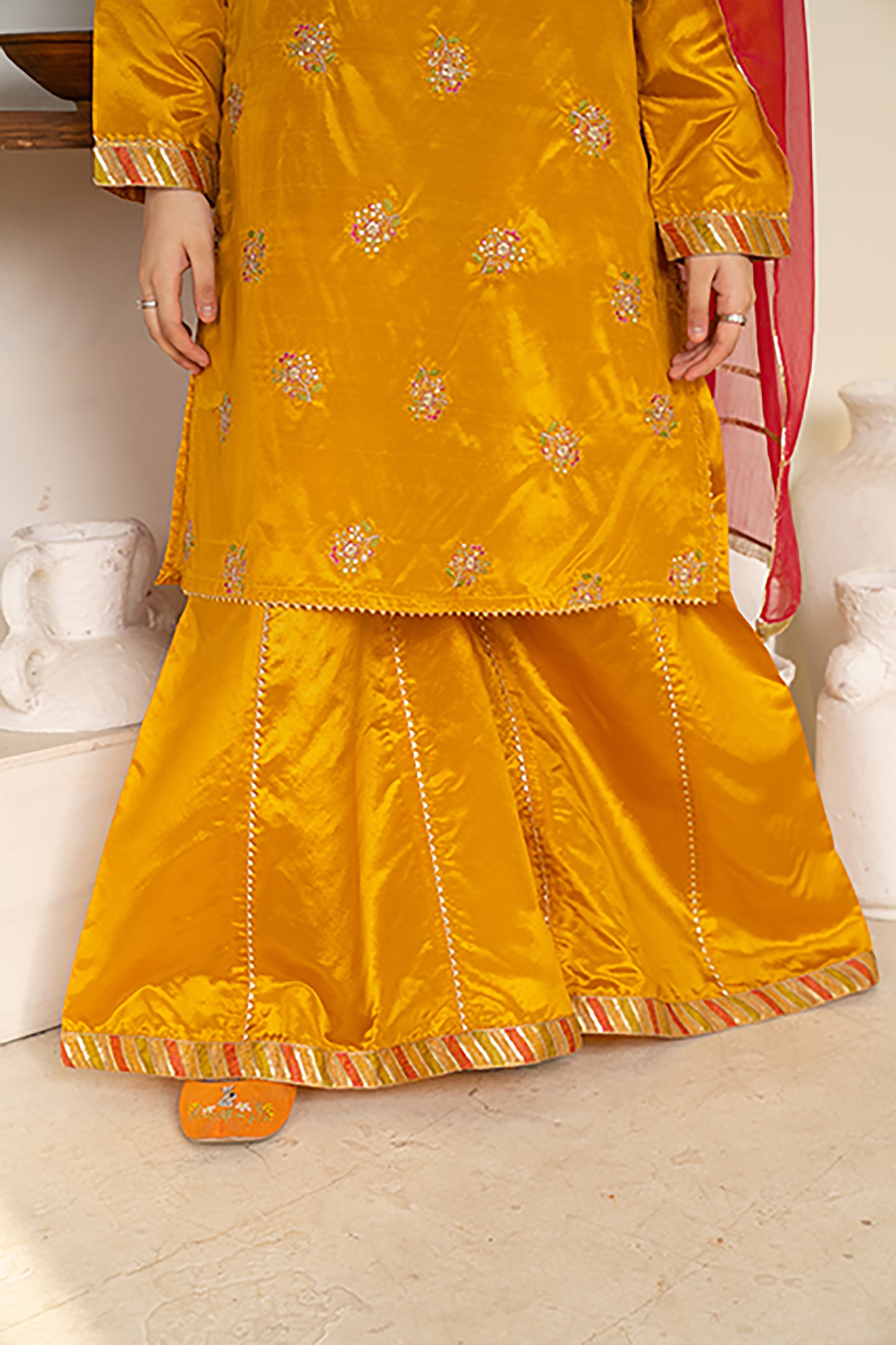 Henna - 3 piece - Embroidered Suit