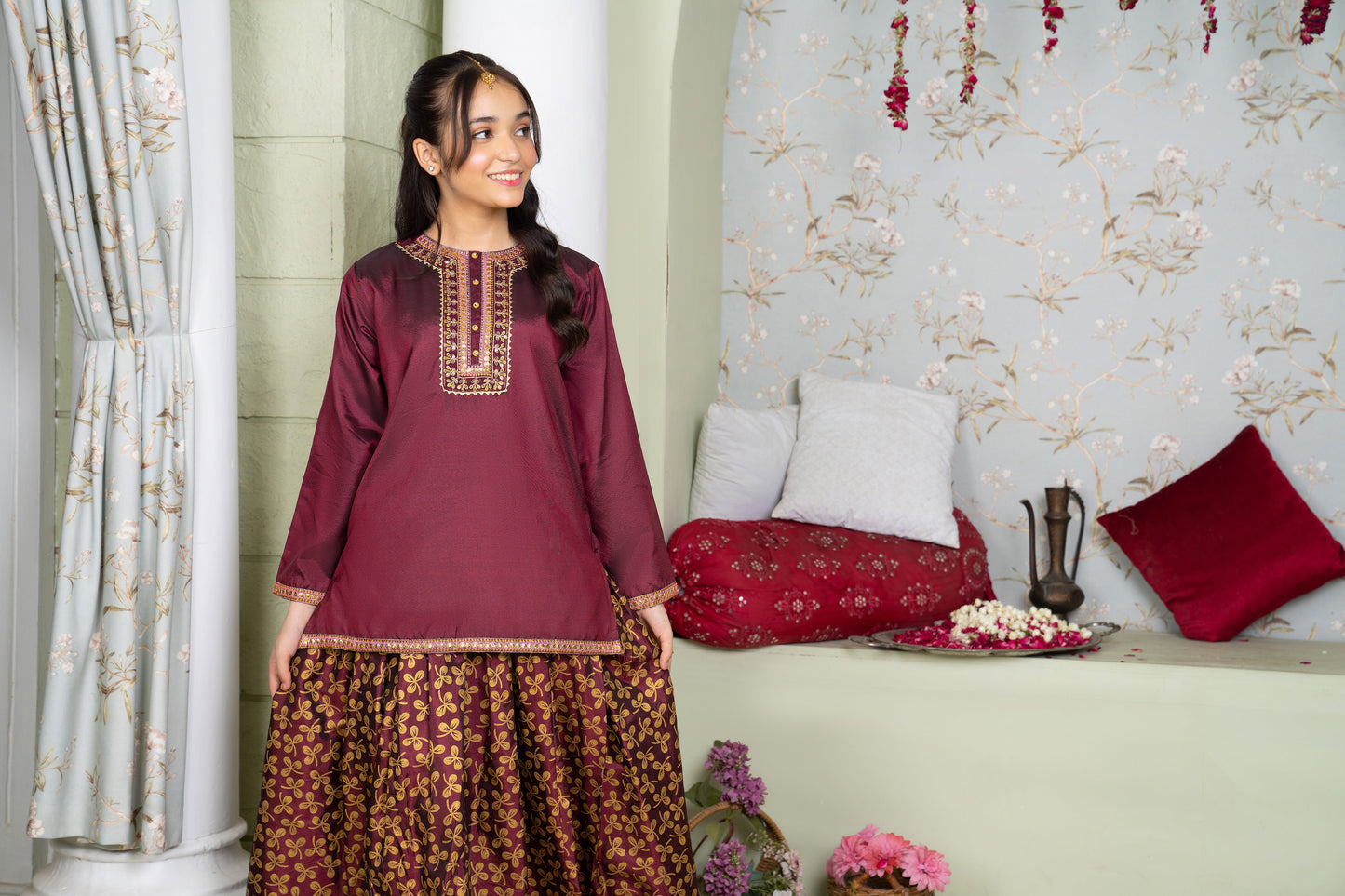 Shehnai - 2 piece - Embroidered Printed Party Wear