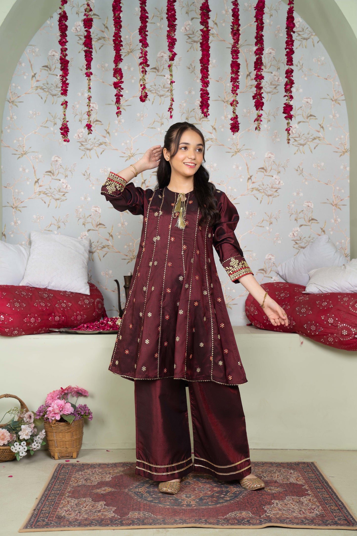 Kaliyaan - 2 piece - Embroidered Fancy Party Wear